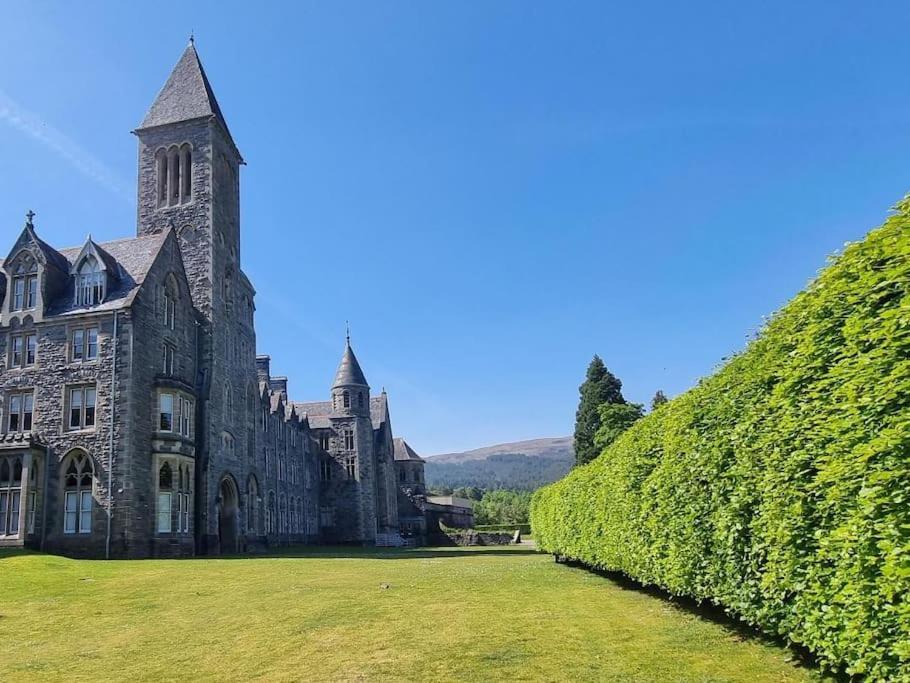 フォート・オーガスタスLoch Ness - Luxury Highland Retreat In Scotlandアパートメント エクステリア 写真
